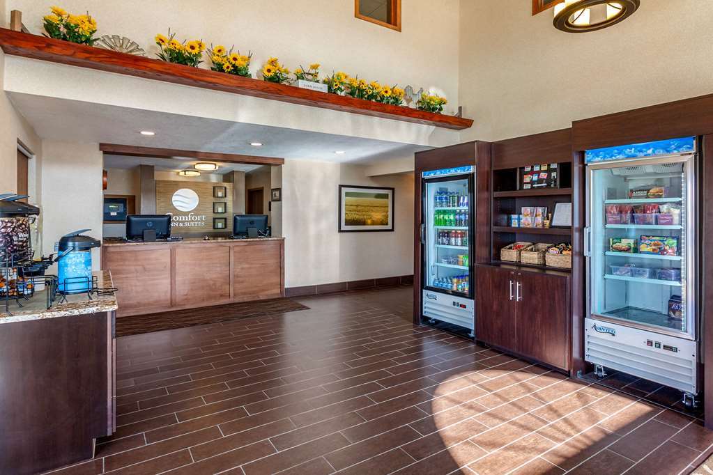 Comfort Inn & Suites Hays I-70 Interior photo